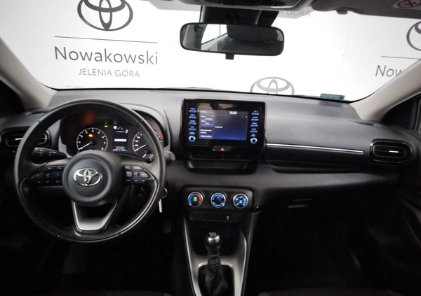 Toyota Yaris cena 66500 przebieg: 62395, rok produkcji 2021 z Brzeg małe 352